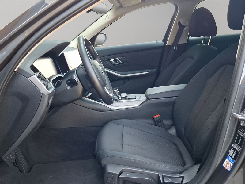 BMW 318 d Touring Advantage*aus 1.Hand*LED*Head-Up* — photo 9
