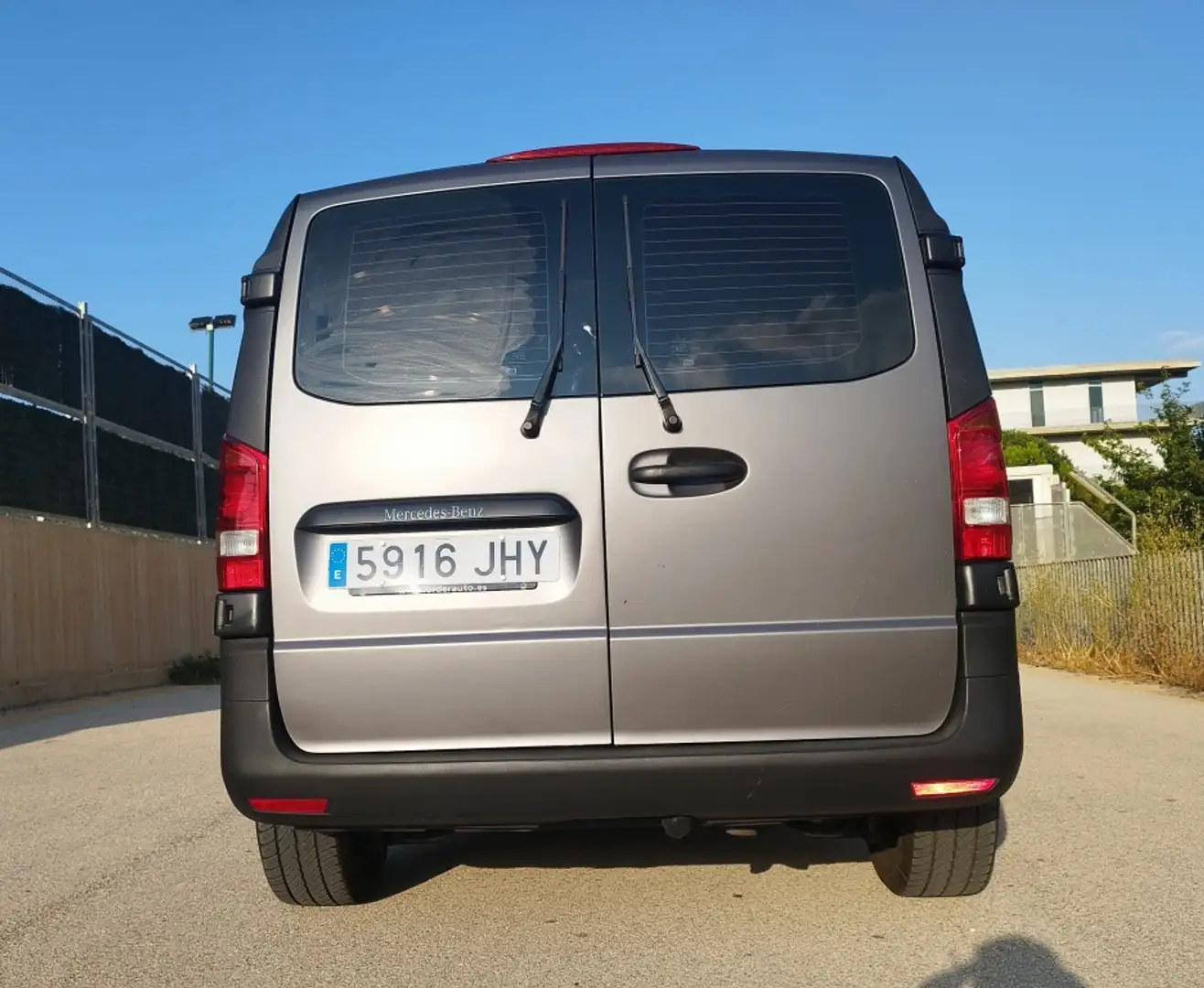 Mercedes-Benz Vito Furgón 116CDI Compacta Blanc - 2