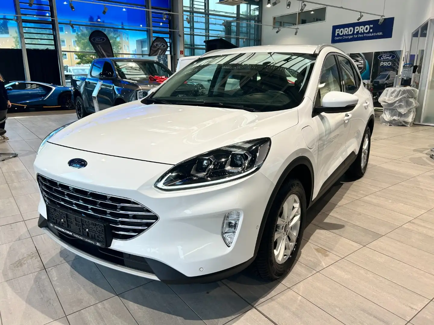 Ford Kuga 2.5 Duratec PHEV Titanium ACC AHK LED Navi Weiß - 2