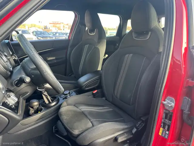 MINI Countryman view 8