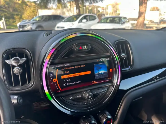 MINI Countryman view 12