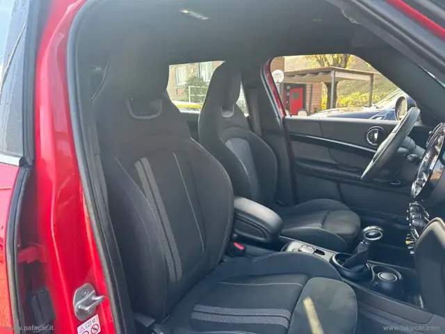 MINI Countryman view 5