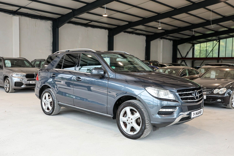 Mercedes-Benz ML 350 Leder Navi Xenon AHK  *1.Hand*