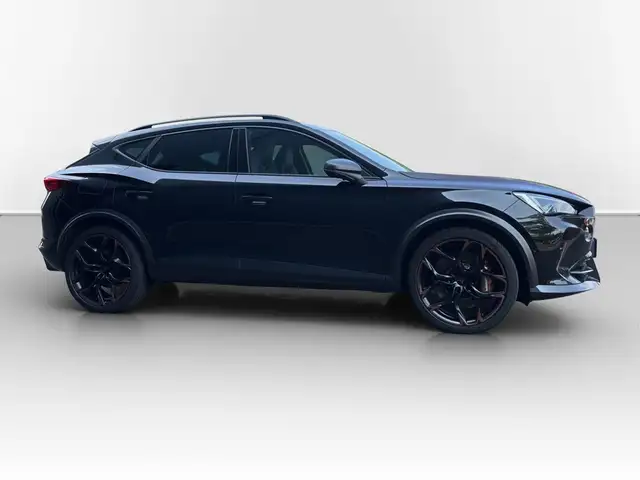 Cupra Formentor view 6