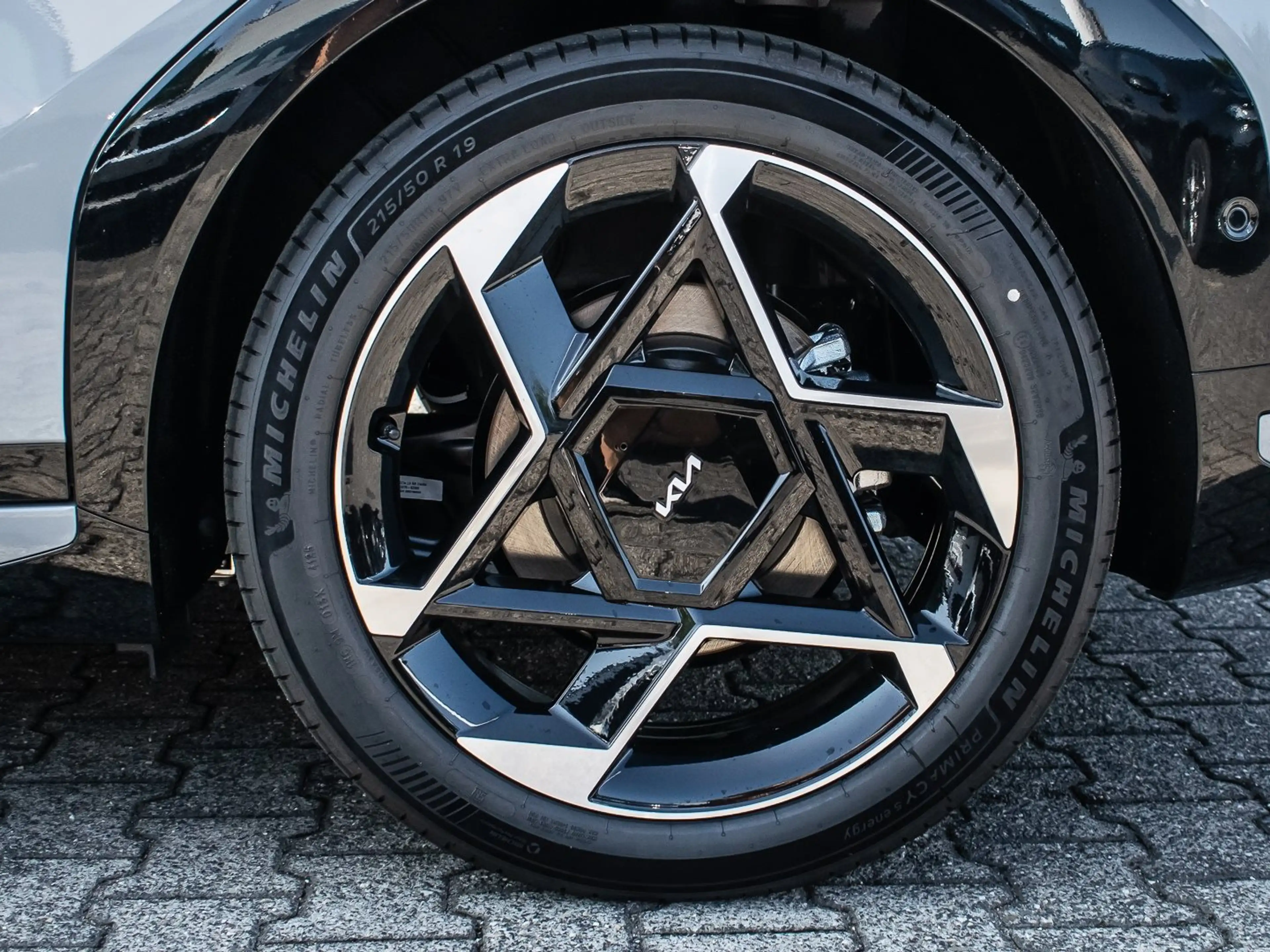 Kia EV4 81,4kWh GT-Line DriveWise Komfort Connect — photo 6