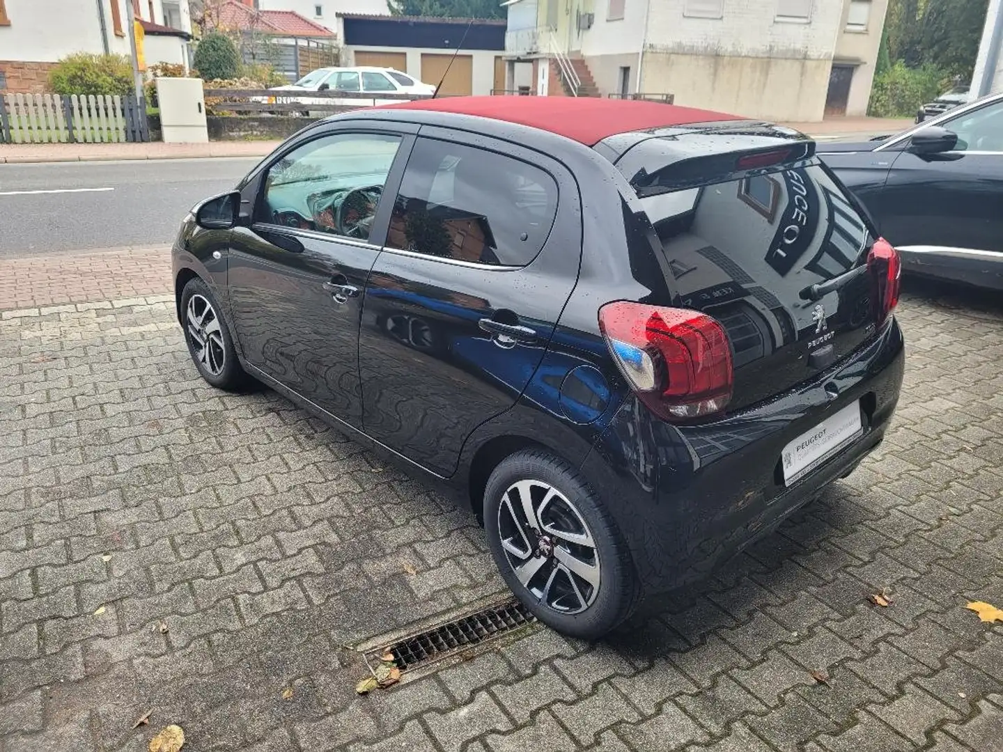 Peugeot 108 Allure TOP 72 , Kamera , Sitzheizung Schwarz - 2