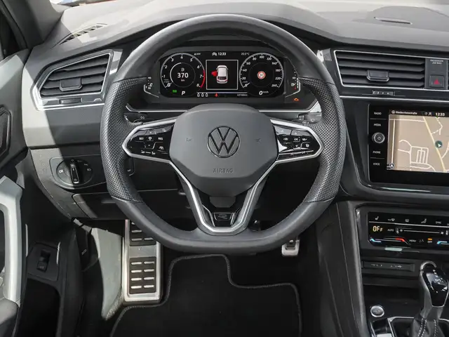 Volkswagen Tiguan view 11