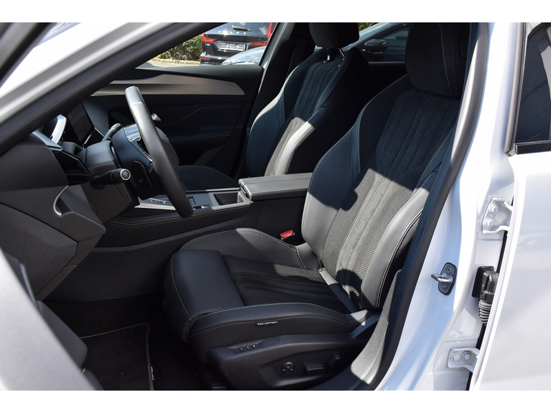Peugeot 408 1.2 Hybrid 145 e-DCS6 GT MEMO SG MASS CAM360 1° M. — photo 6