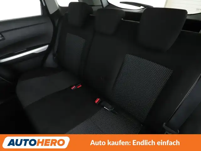 Suzuki Vitara view 14