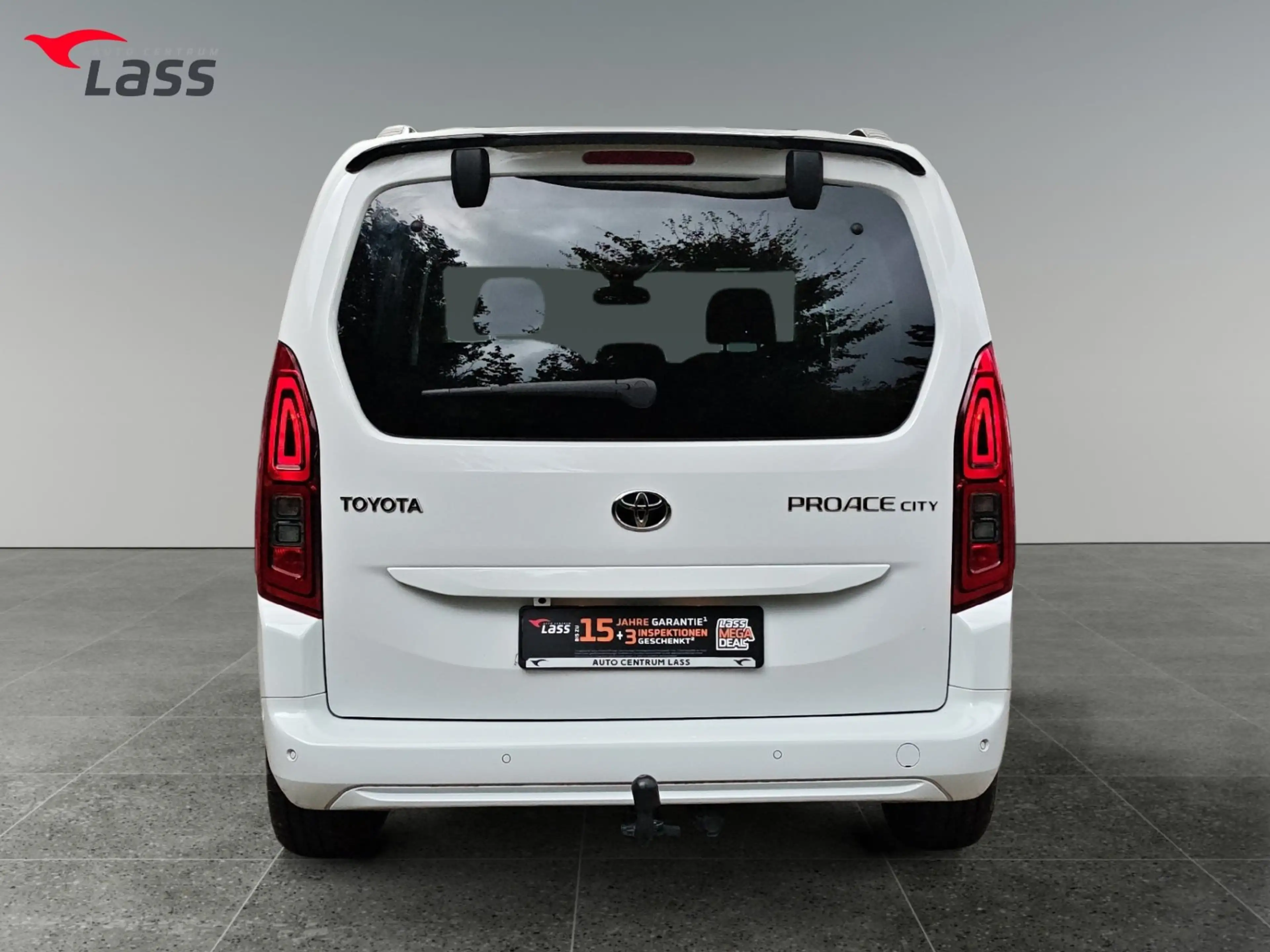 Toyota Proace City Verso 1.5 D-4D L1 D Team Deutschland — photo 5