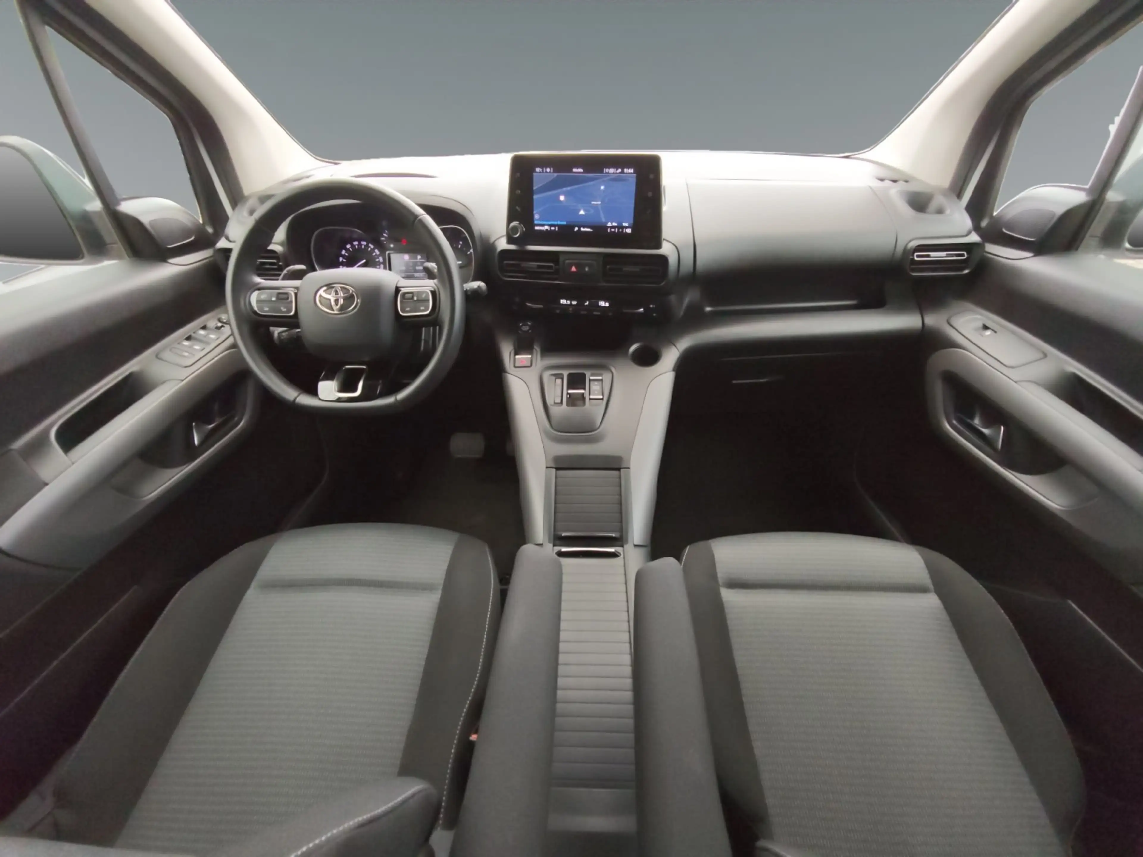 Toyota Proace City Verso 1.5 D-4D L1 D Team Deutschland — photo 11