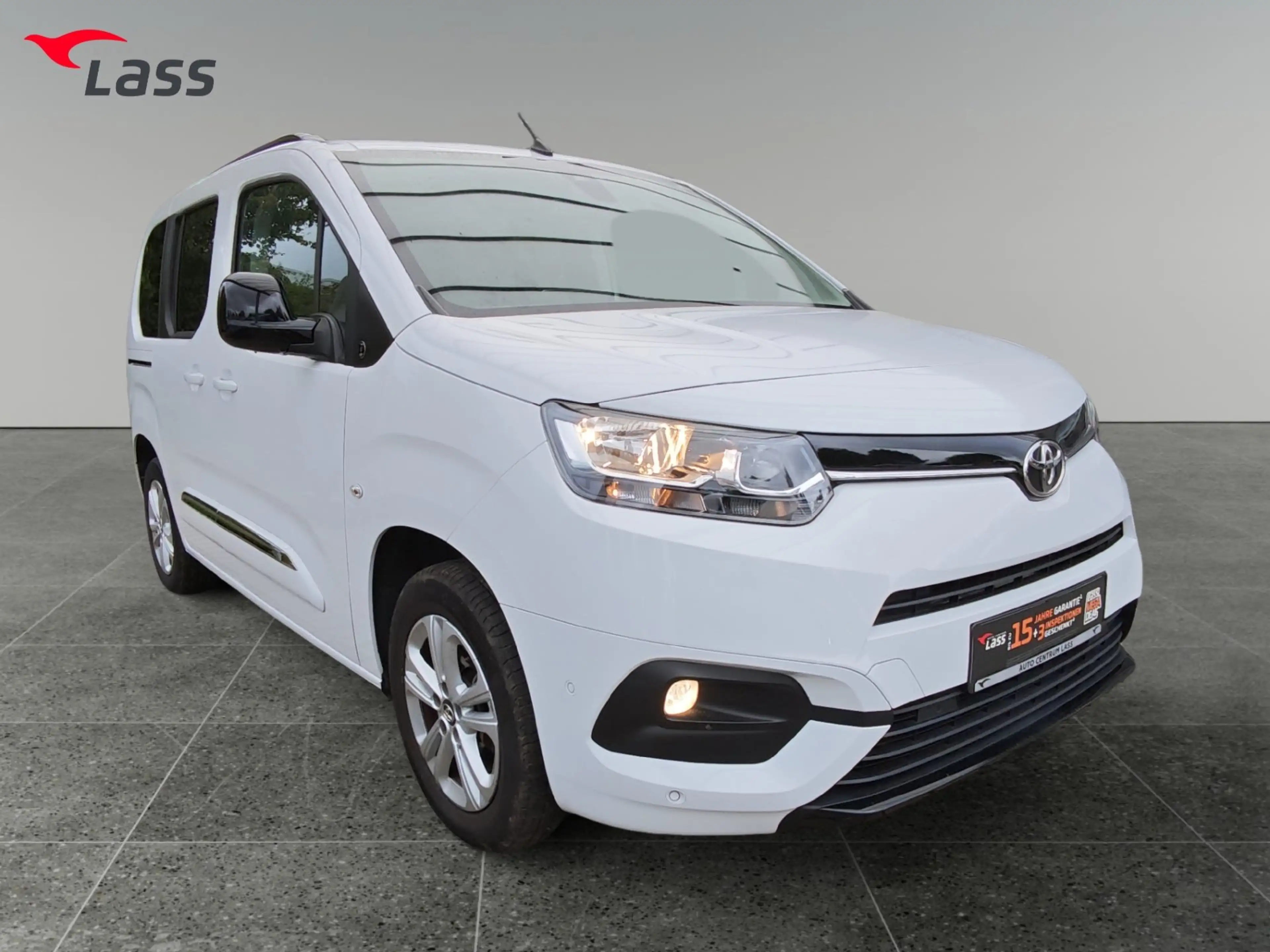 Toyota Proace City Verso 1.5 D-4D L1 D Team Deutschland — photo 8