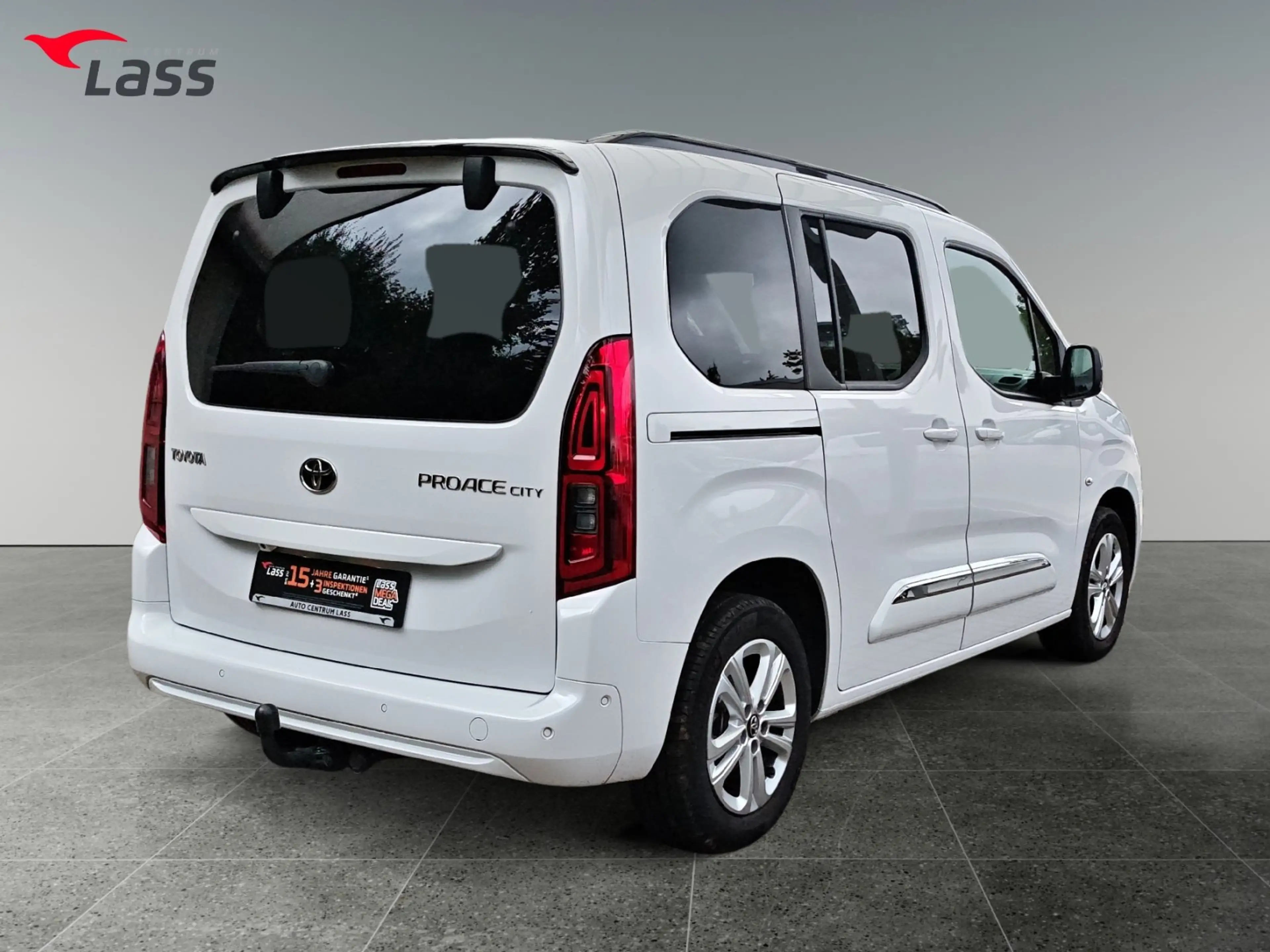Toyota Proace City Verso 1.5 D-4D L1 D Team Deutschland — photo 6