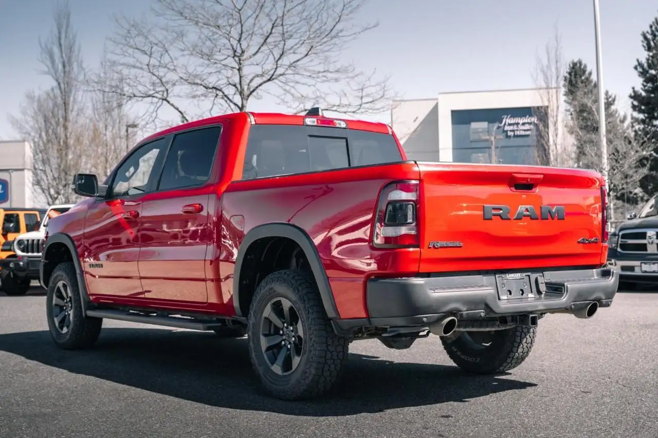RAM 1500 снимка RAM 1500