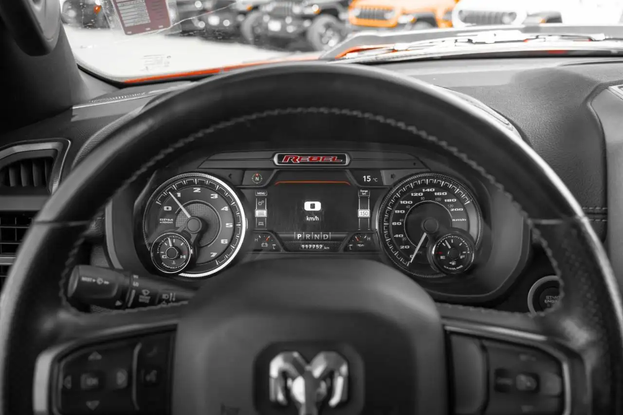 RAM 1500 снимка RAM 1500