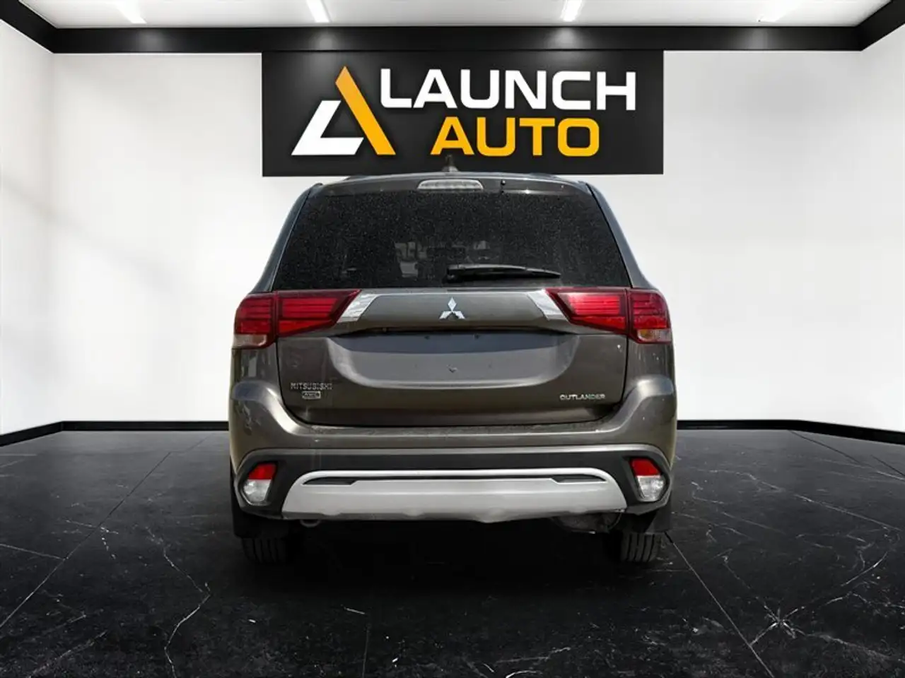 Mitsubishi Outlander снимка Mitsubishi Outlander