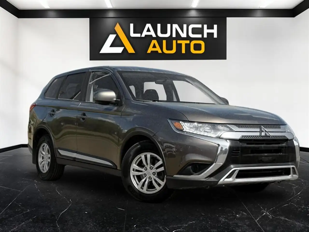 Mitsubishi Outlander снимка Mitsubishi Outlander