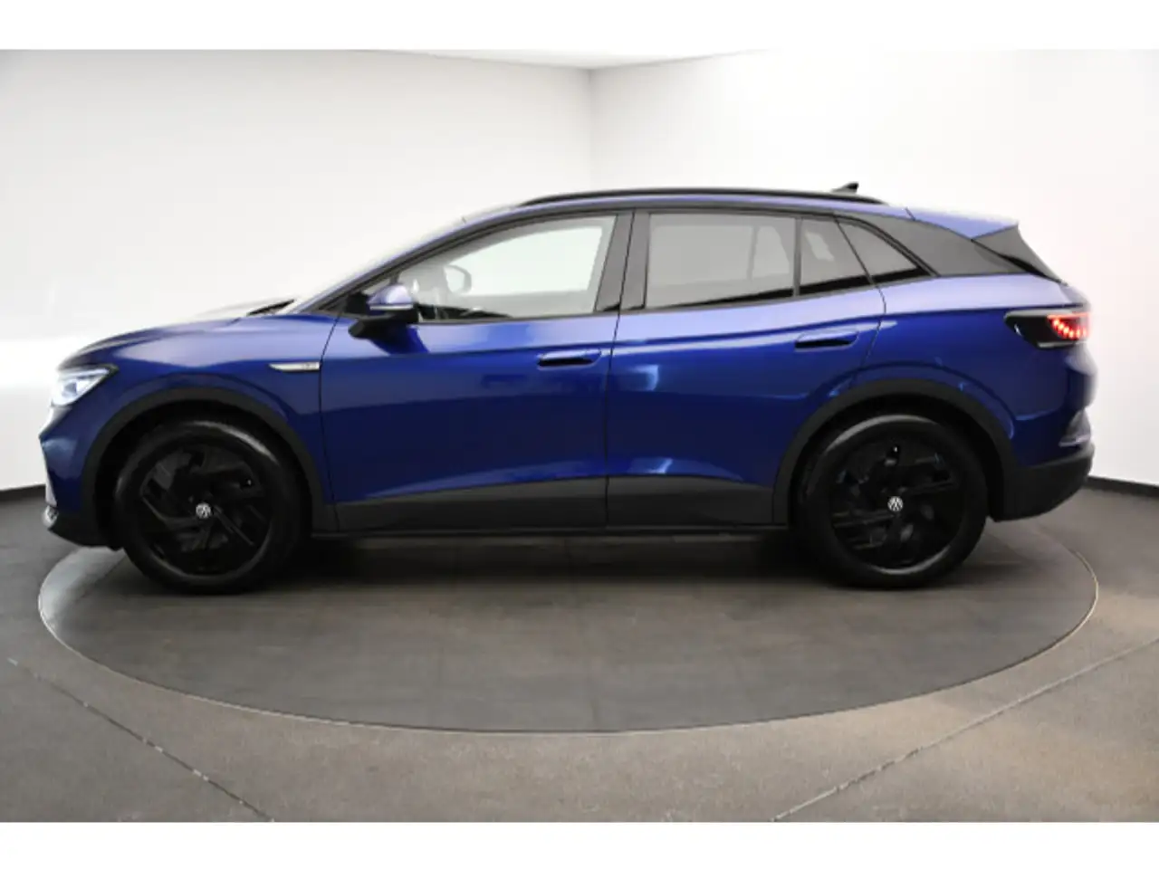 Volkswagen ID.4 Pro Performance Matrix/ACC/AHK 15