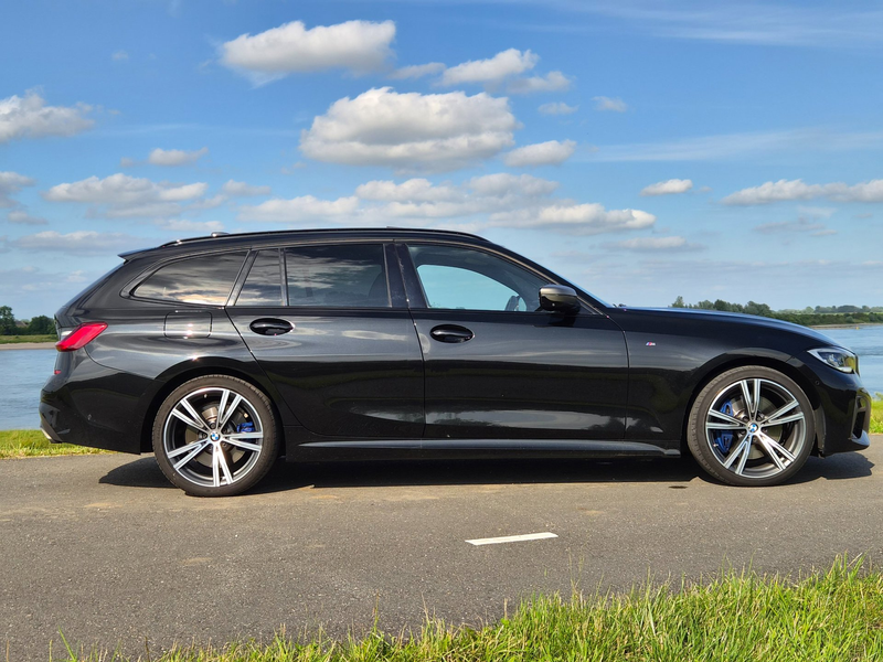 BMW 340 3-serie Touring M340i xDrive High Executive | Pano — photo 21