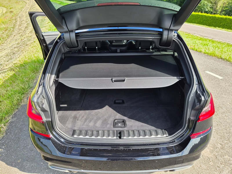 BMW 340 3-serie Touring M340i xDrive High Executive | Pano — photo 26