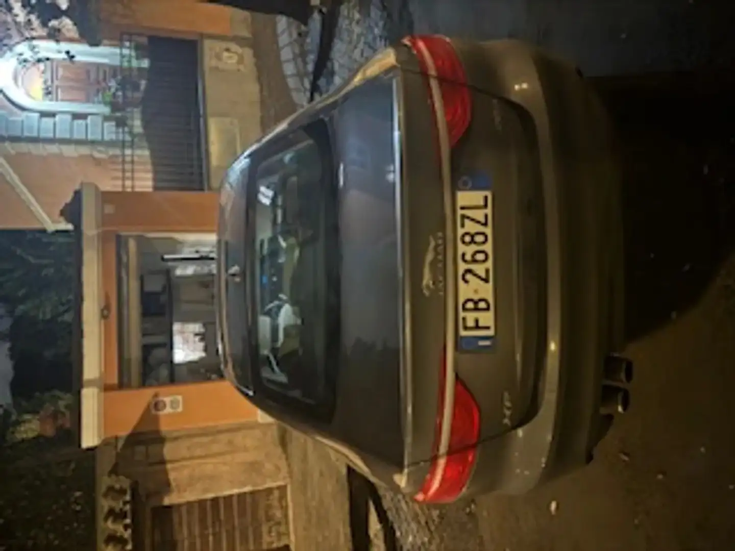 Jaguar XF XF 2.0d Prestige 180cv auto Grigio - 1