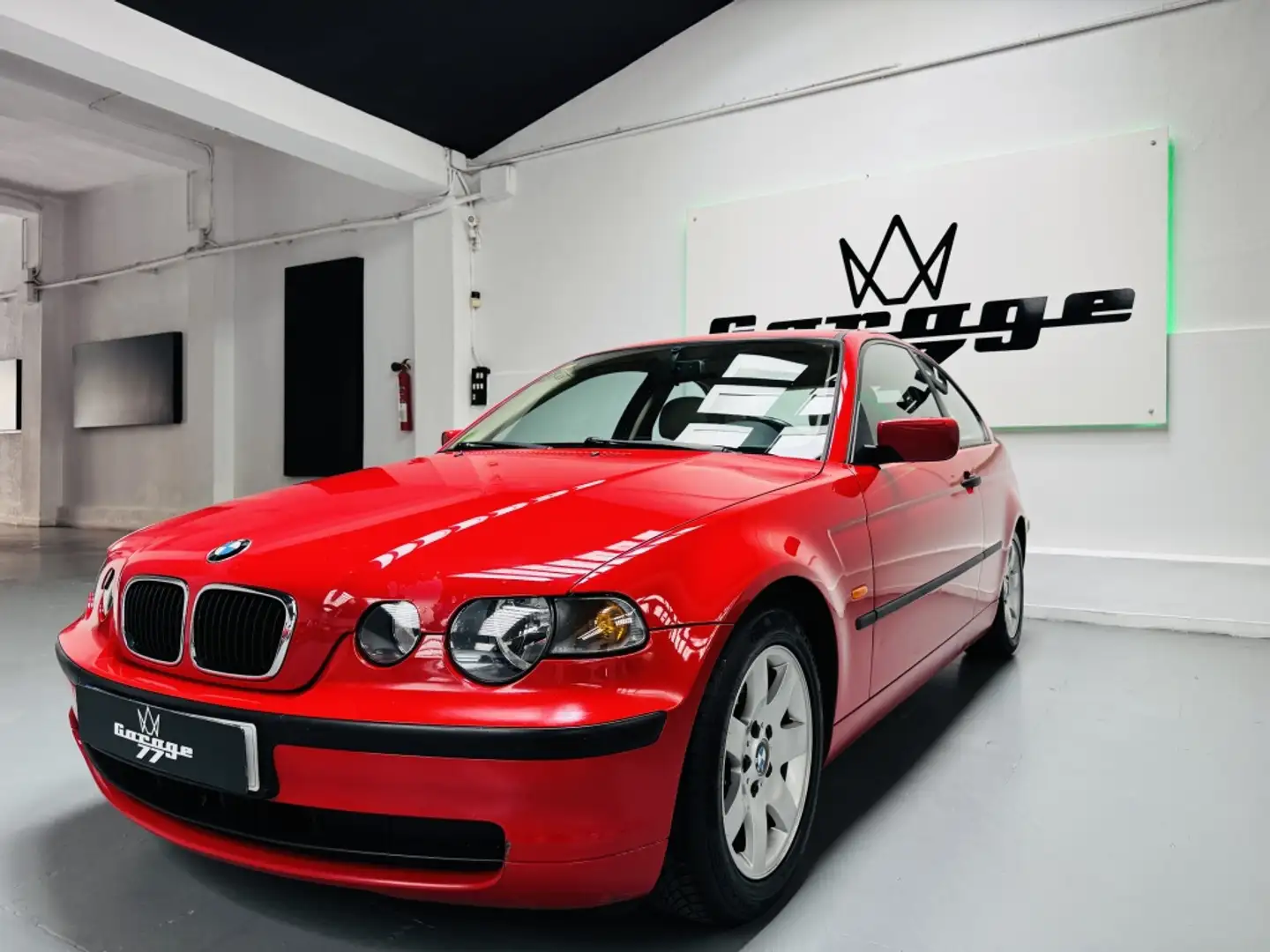 BMW 318 ti Compact Rojo - 1