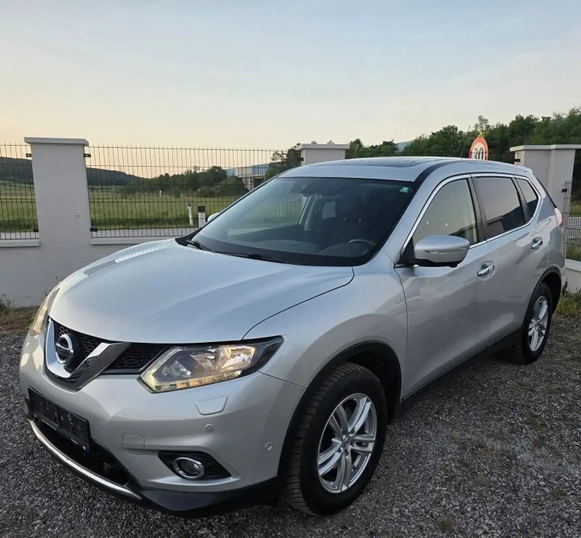 Nissan X-Trail X-TRAIL 1,6dCi 4x4- 7.Sitzer-Standheizung Grau - 1