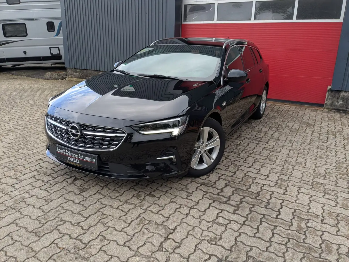 Opel Insignia B Sports Tourer Business Schwarz - 1