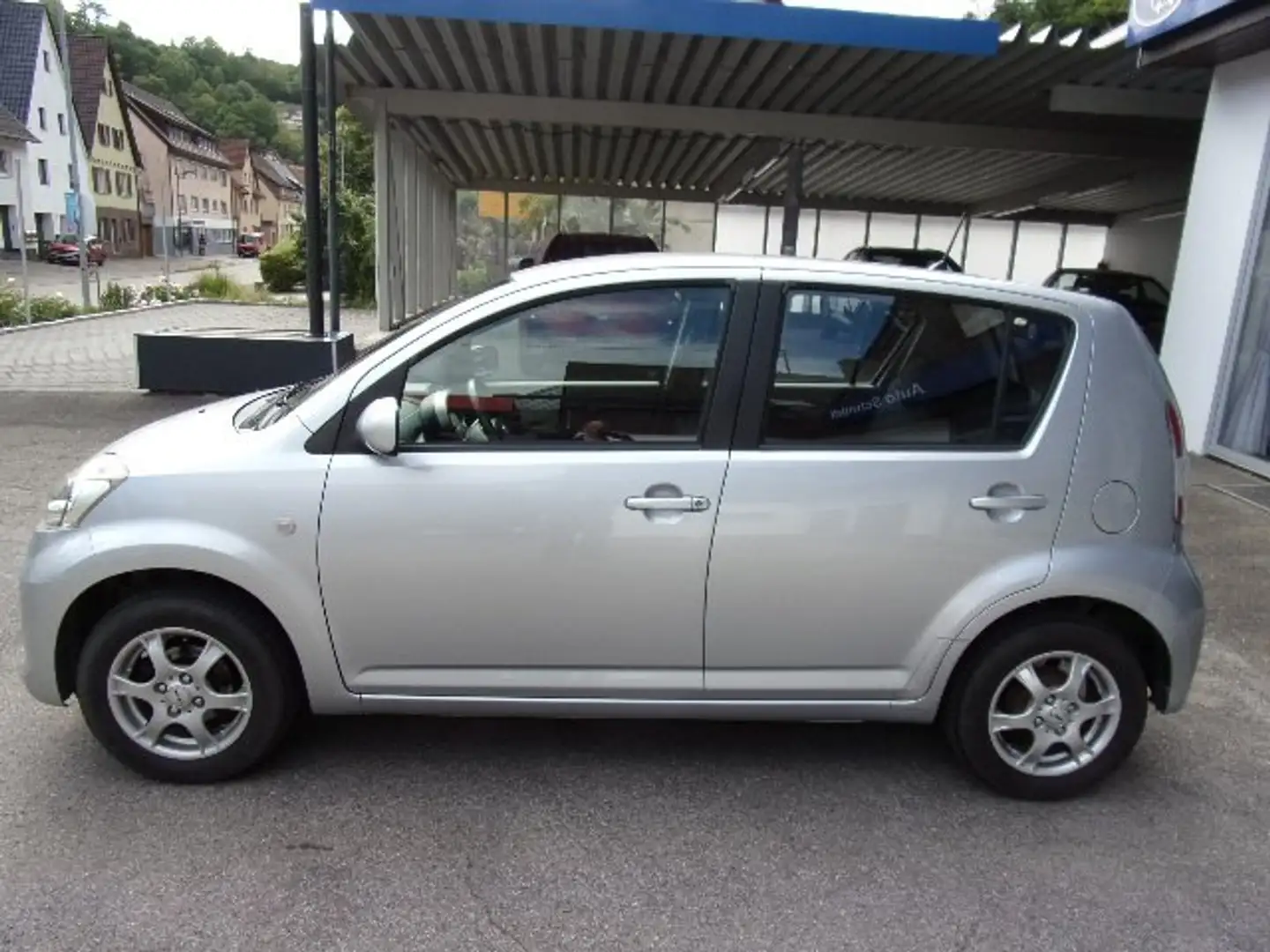 Subaru Justy Justy 1.0 Trend Silber - 2