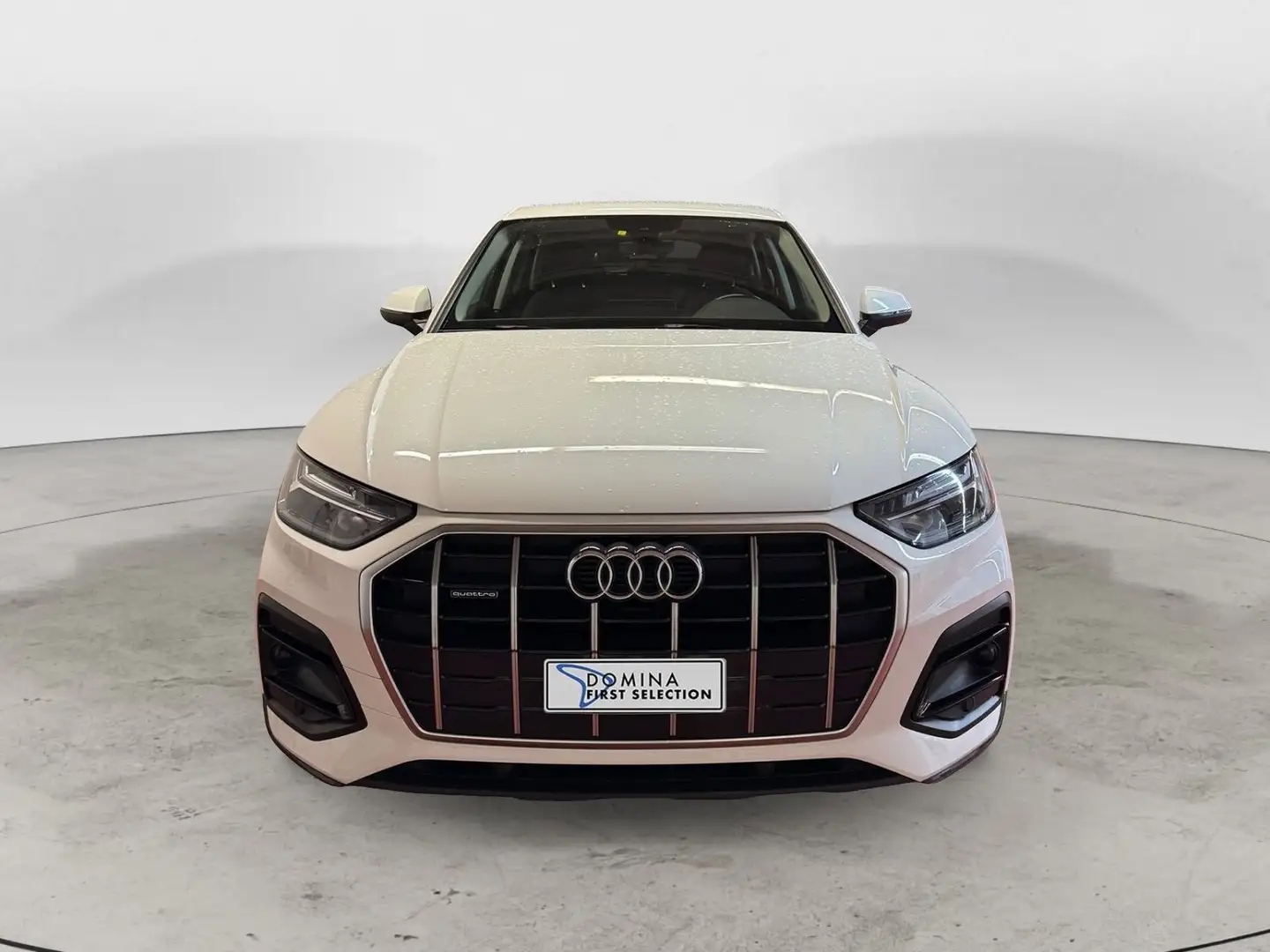 Audi Q5 Sportback 40 TDI quattro S tronic Business Advanc Bianco - 2