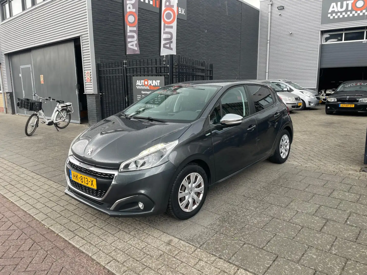Peugeot 208 1.2 PureTech Urban Soul 2e Eig! Airco Navi PDC NAP Grigio - 1