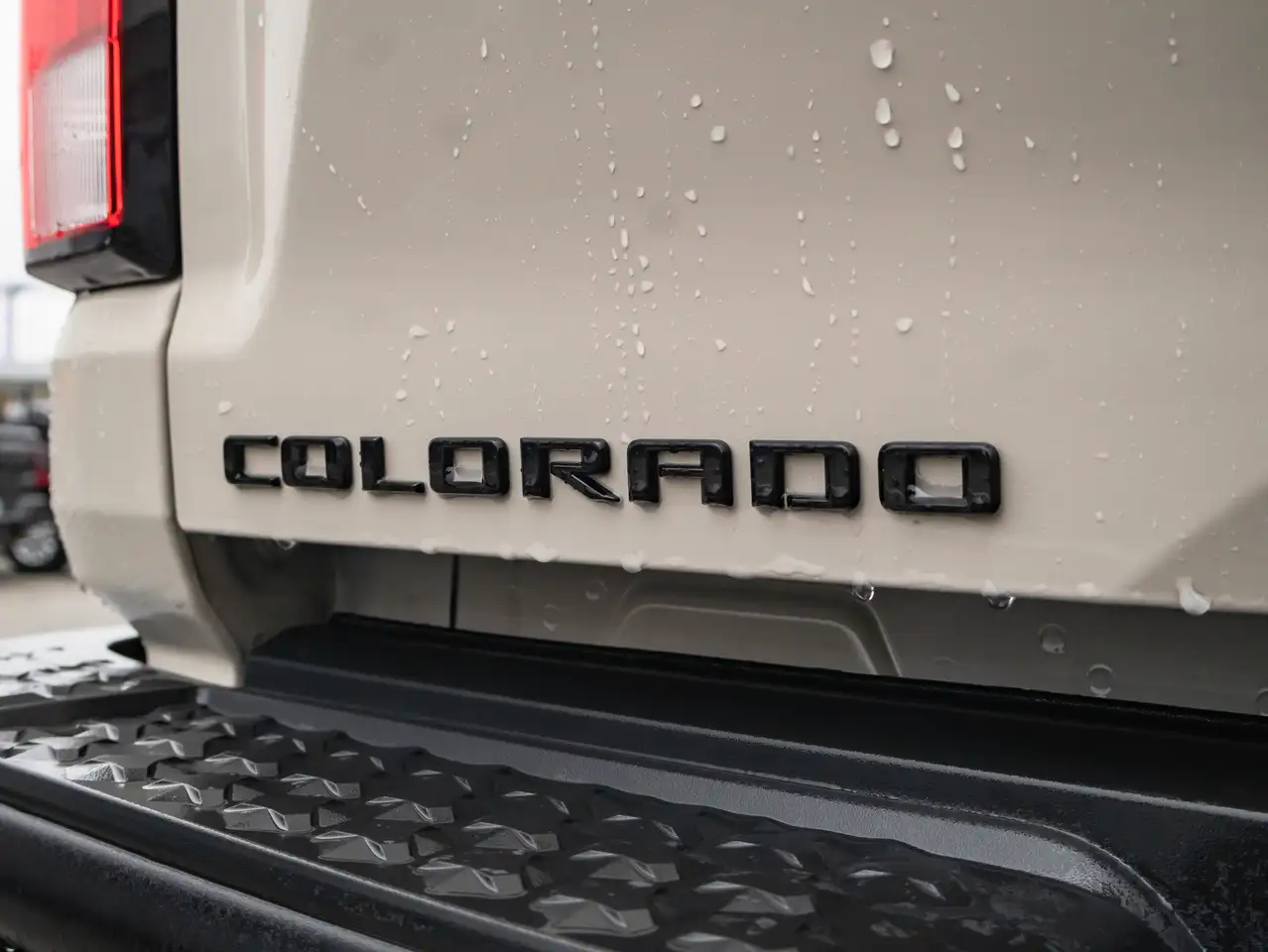 Chevrolet Colorado снимка Chevrolet Colorado