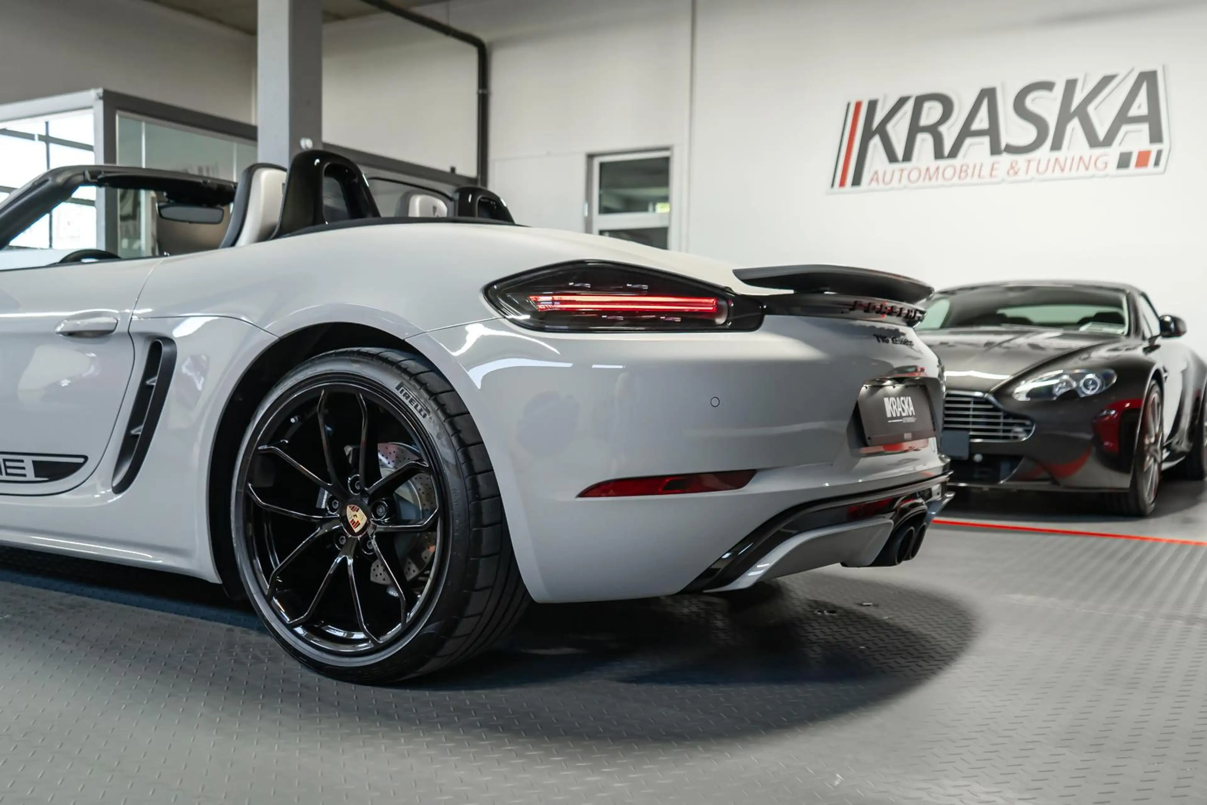 Porsche Boxster 718 Boxster Style Edition PDLS SHZ LHZ RFK APPLE — photo 12