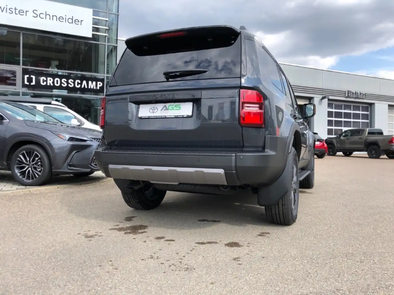 Toyota Land Cruiser 2.8 D-4D Mild-Hybrid Lounge Panorama LEDER BRAUN 12