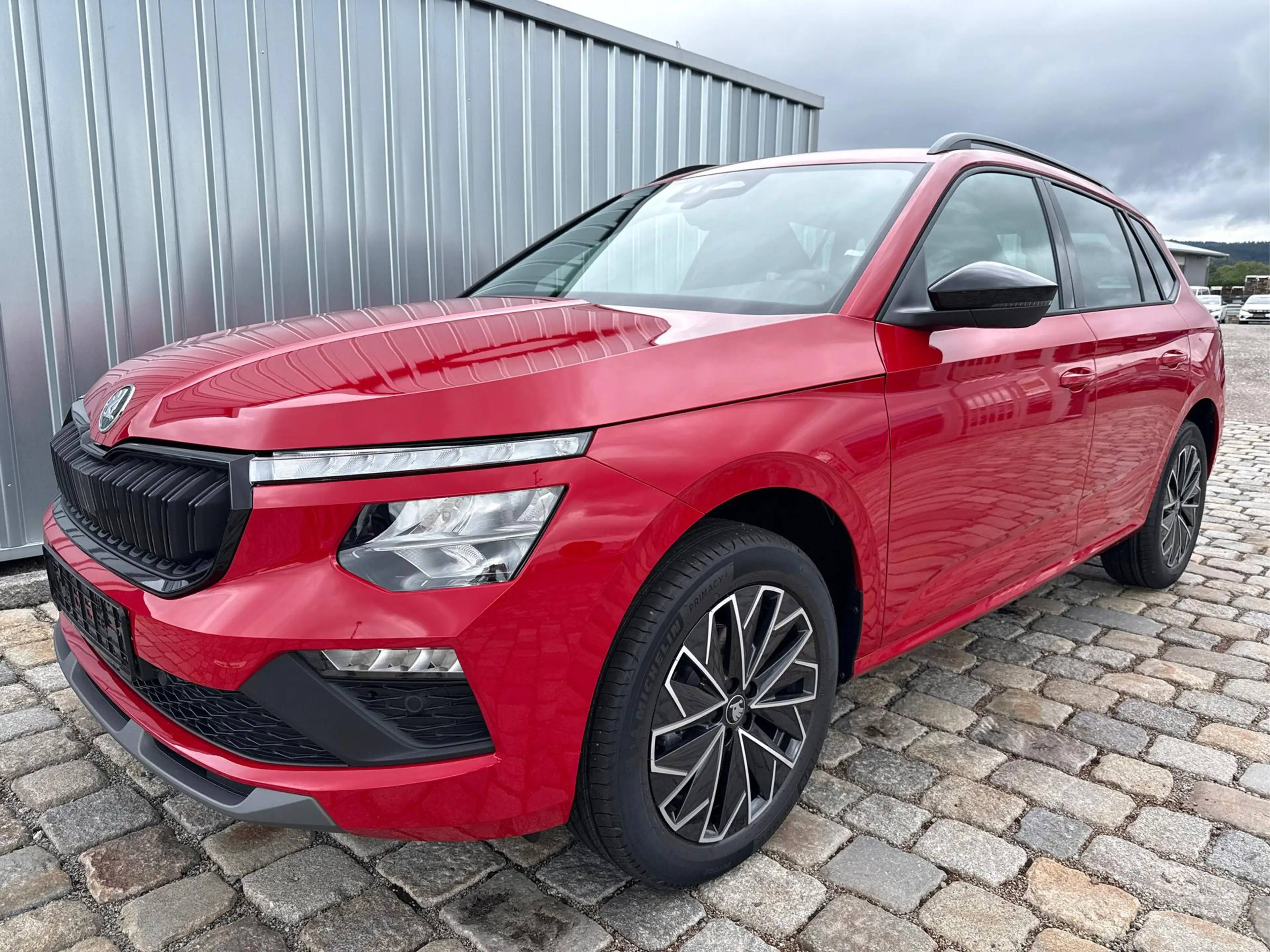 Skoda Kamiq Dynamic Sport Edition 1.5 TSI 150 PS DSG Anhäng...