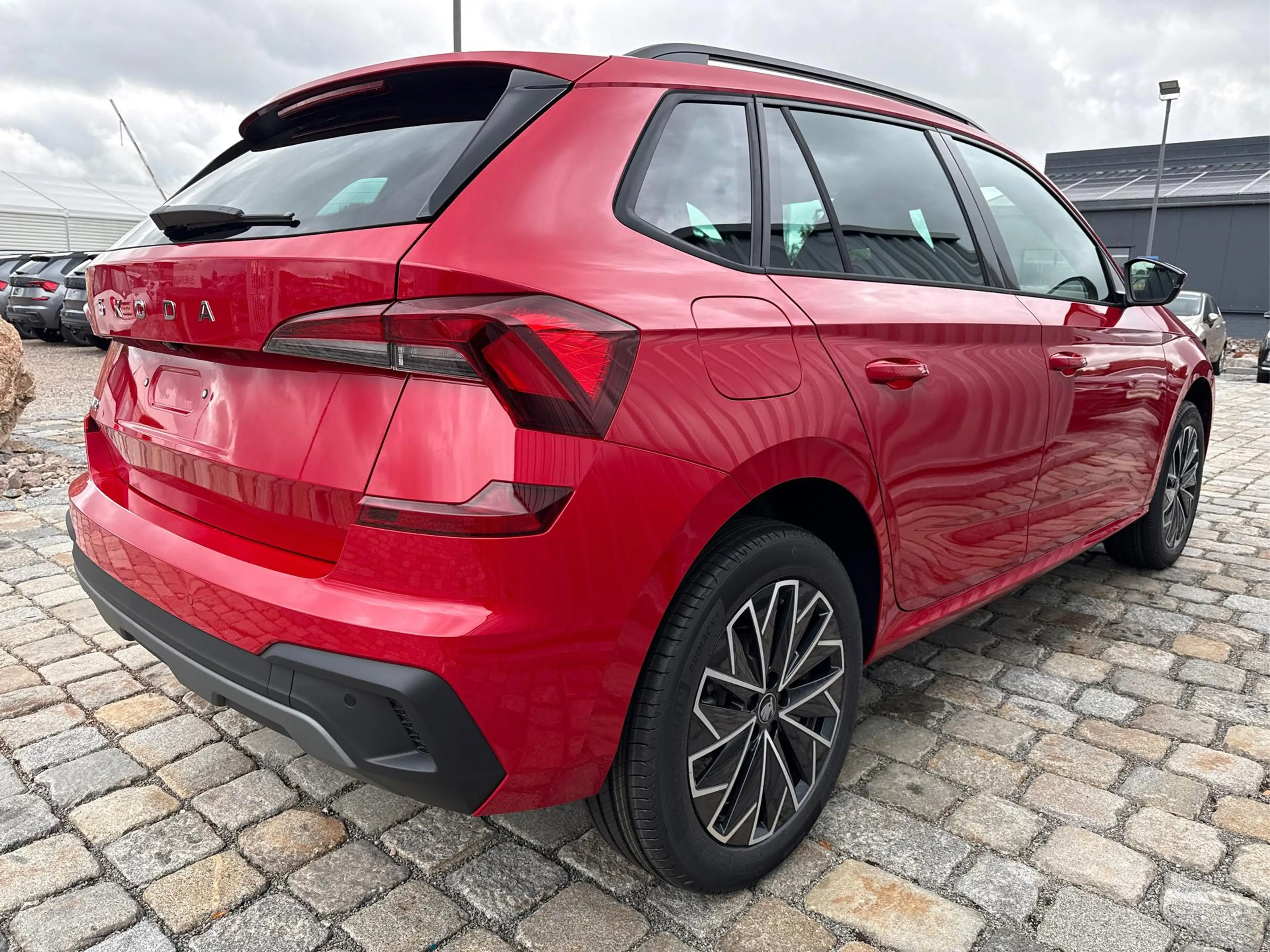 Skoda Kamiq Dynamic Sport Edition 1.5 TSI 150 PS DSG Anhäng... — photo 6