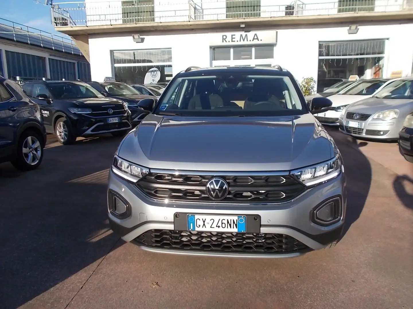 Volkswagen T-Roc T-Roc 1.0 TSI Sport 115CV AZIENDALE Grigio - 2
