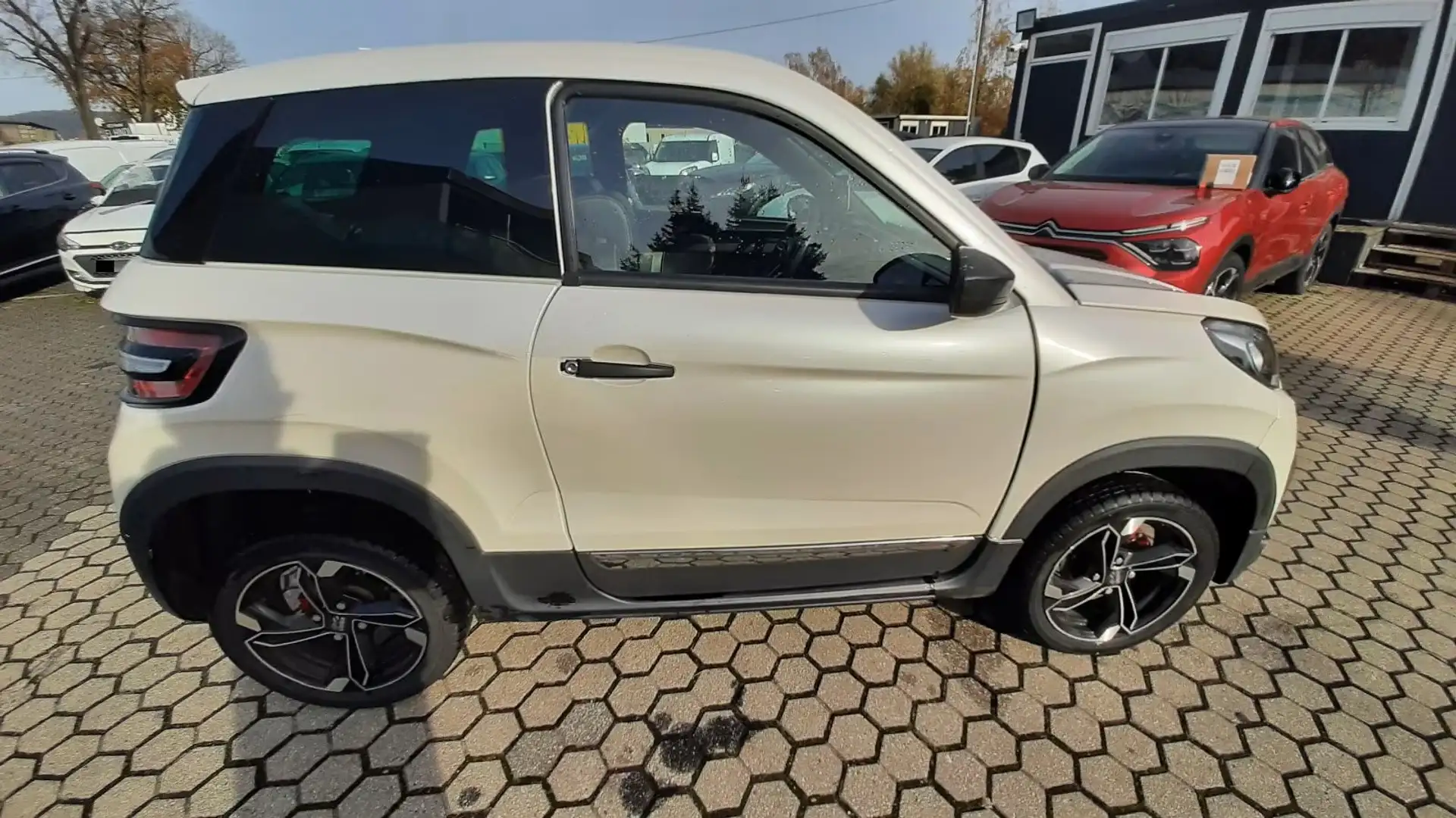 Ligier JS 60 Bianco - 1