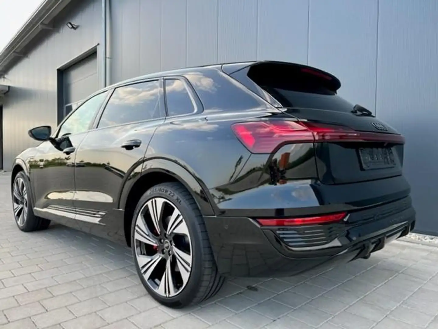 Audi Q8 e-tron 50 S line quattro Mega-Voll %%% Schwarz - 1