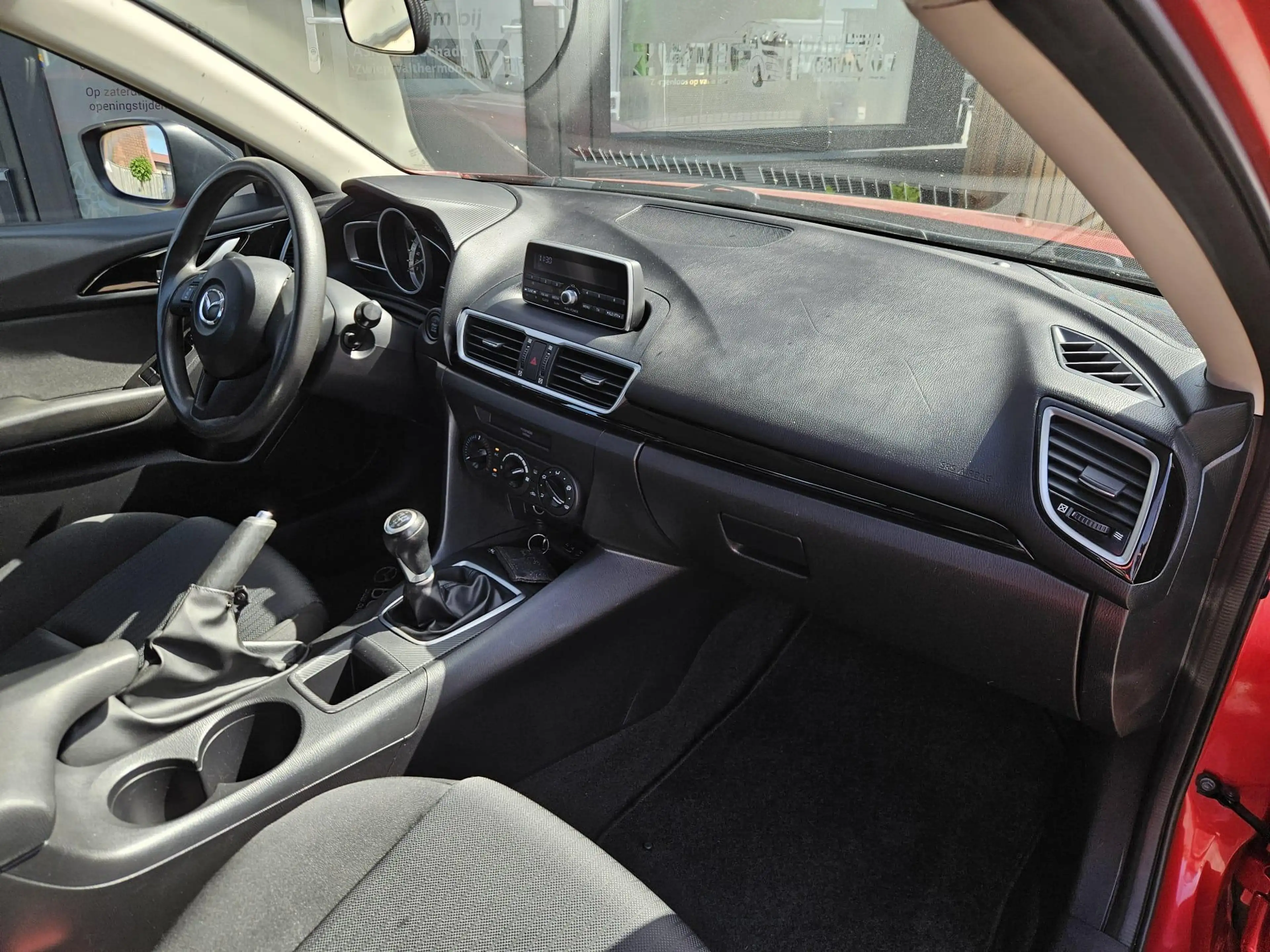 Mazda 3 airco. stuurwielbediening. lichtmetalen velgen. — photo 12
