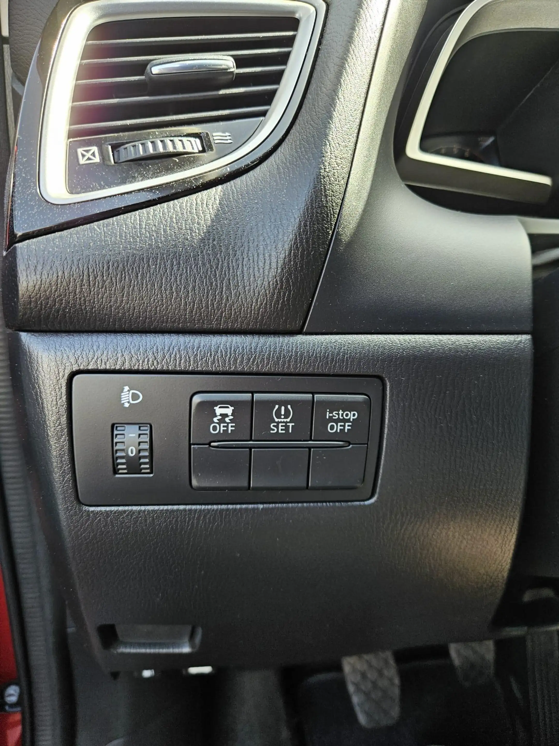 Mazda 3 airco. stuurwielbediening. lichtmetalen velgen. — photo 14