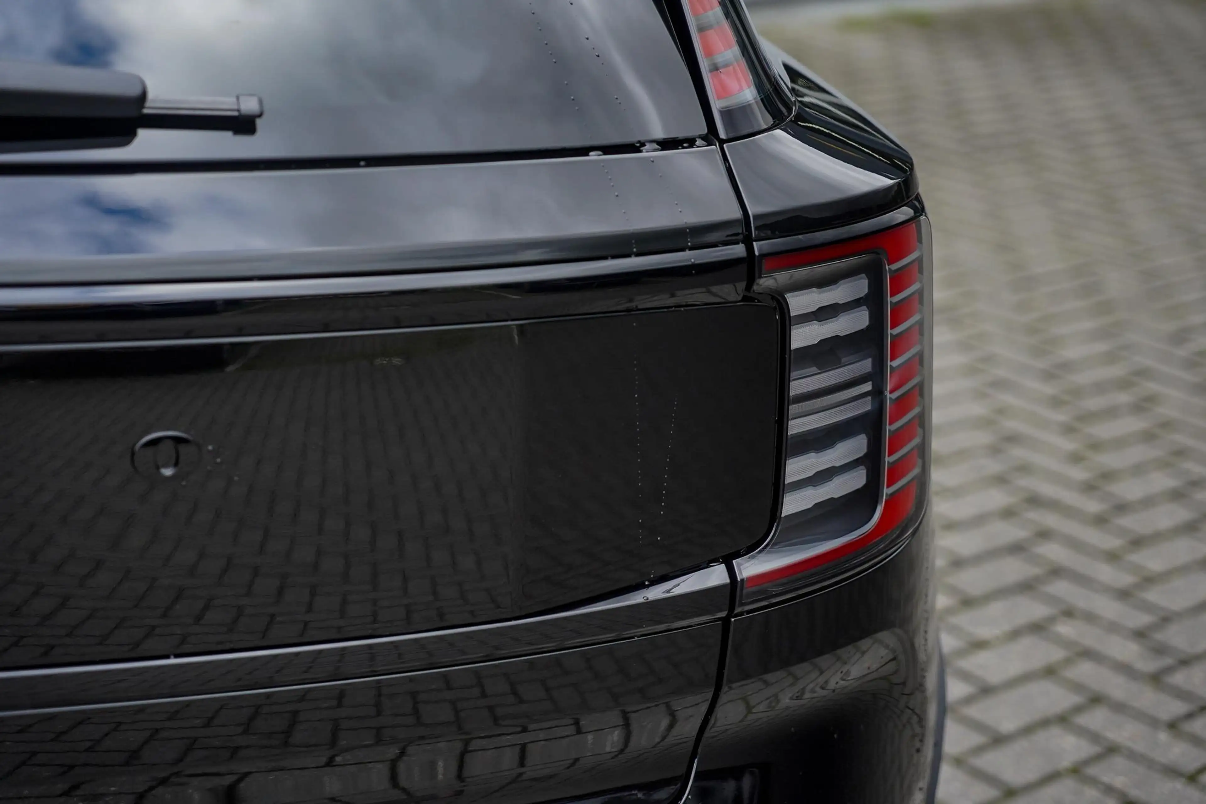 Volvo EX30 P5 Long Range Ultra Black Edition Europa 69 kWh — photo 9