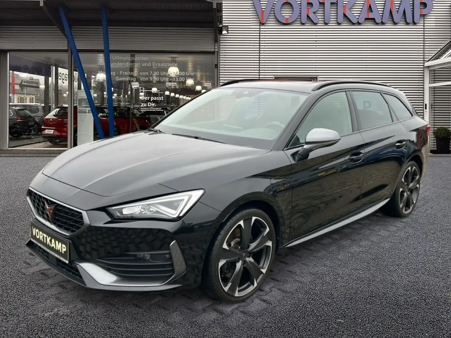 CUPRA Leon Sportstourer e-Hybrid Pano/Memory/Kamera Schwarz - 2