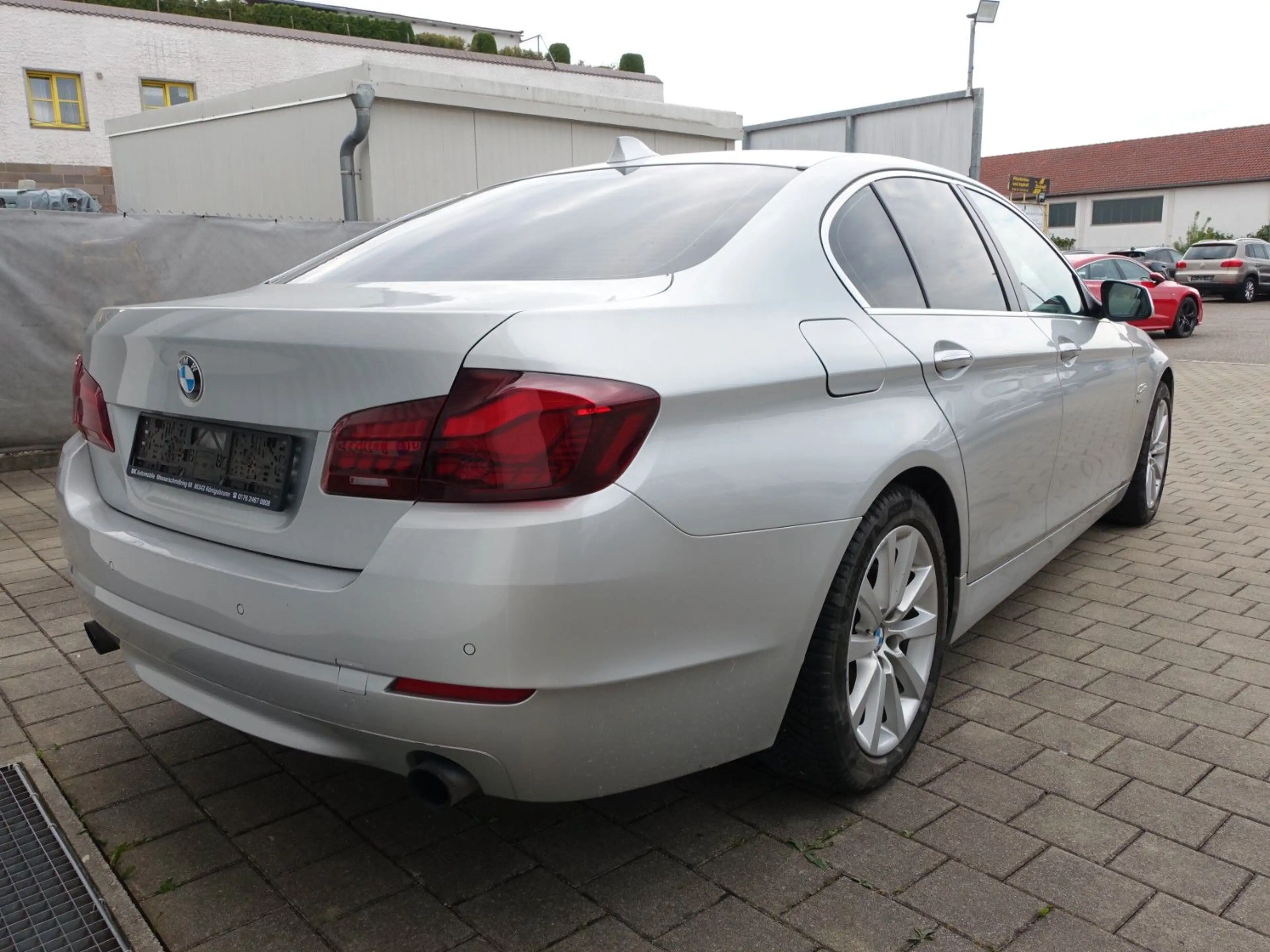BMW 535 i xDrive Lim. HAGEL ! LEDER/NAVI — photo 5