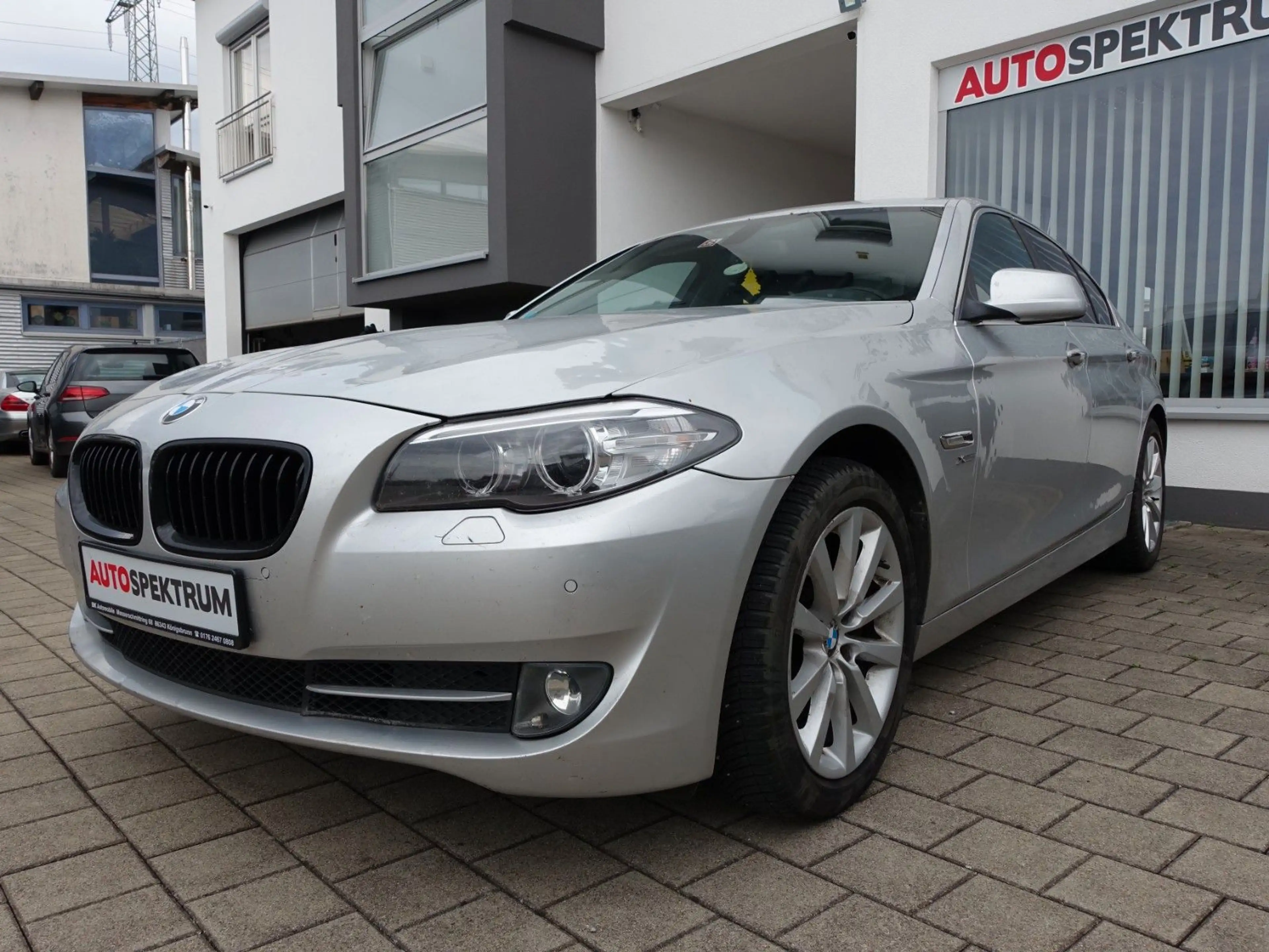 BMW 535 i xDrive Lim. HAGEL ! LEDER/NAVI — photo 4