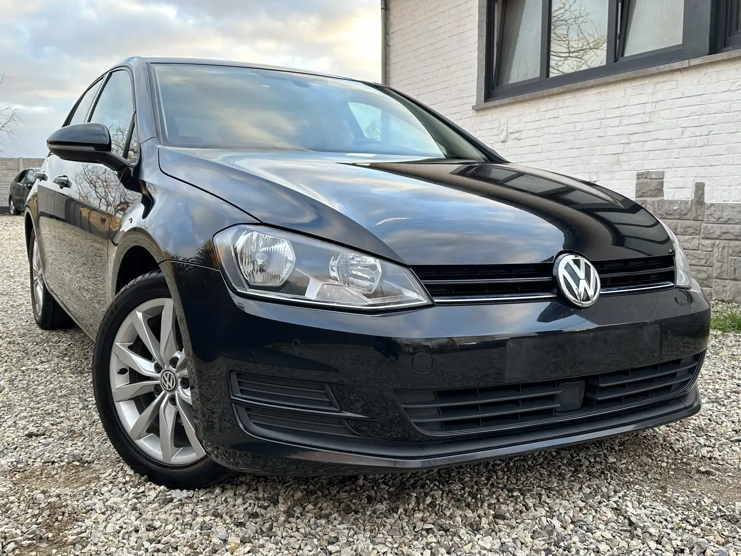 Volkswagen Golf 1.6 CR TDi Trendline DSG GPS/SENSOR/CLIM/ Negru - 2