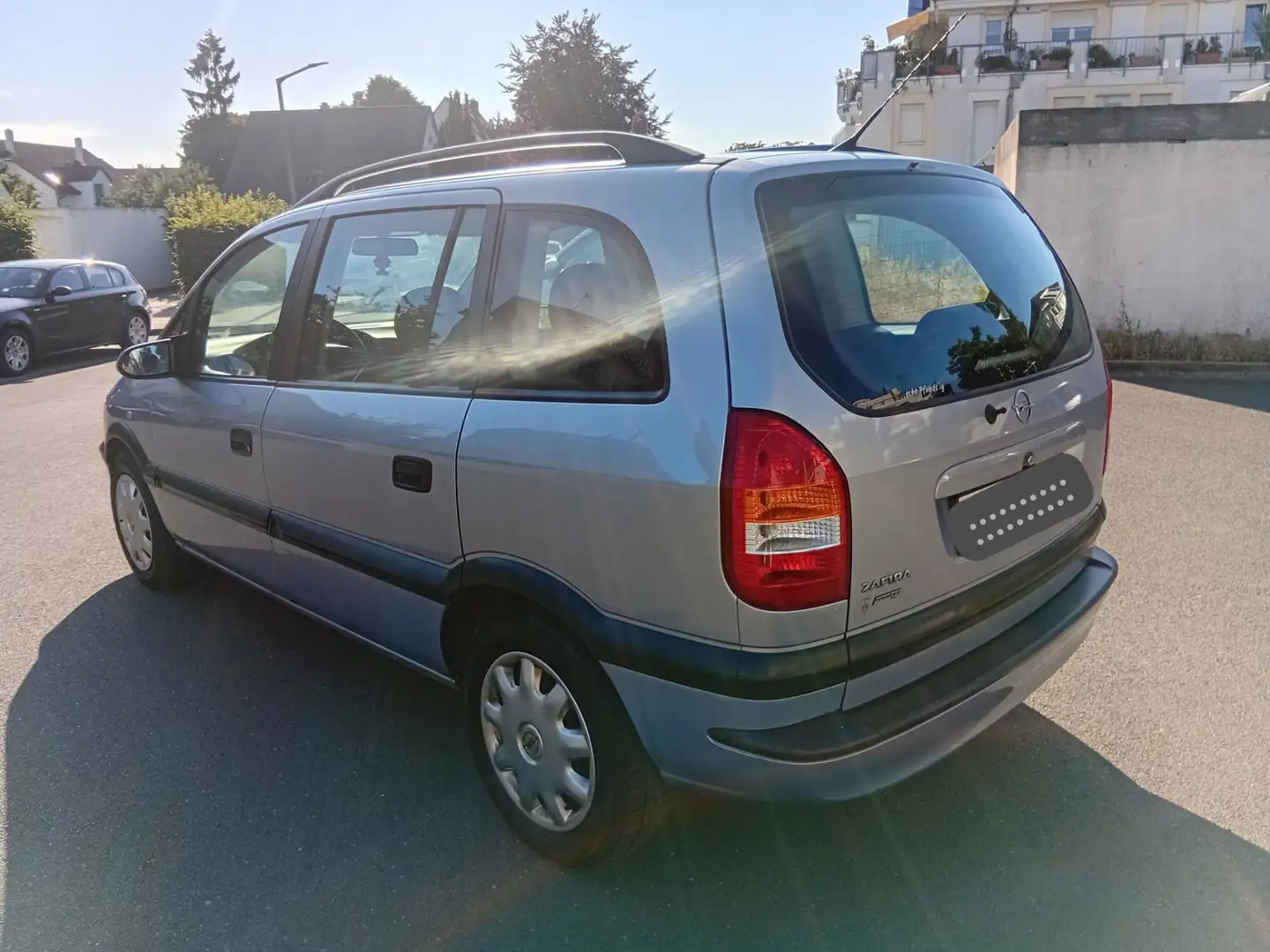 Opel Zafira 1.8 Klima 7-Sitzer Tüv 2/2026 - 2