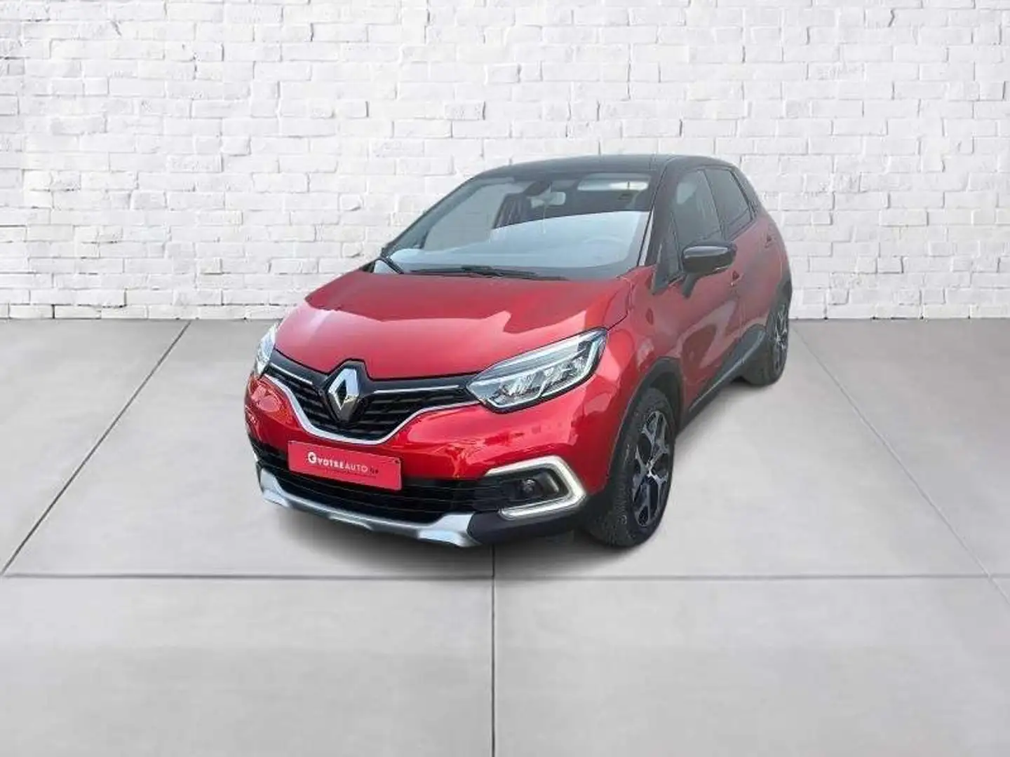 Renault Captur Expression Rouge - 1