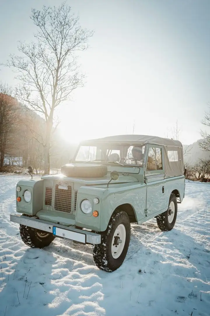 Land Rover Series Grün - 2