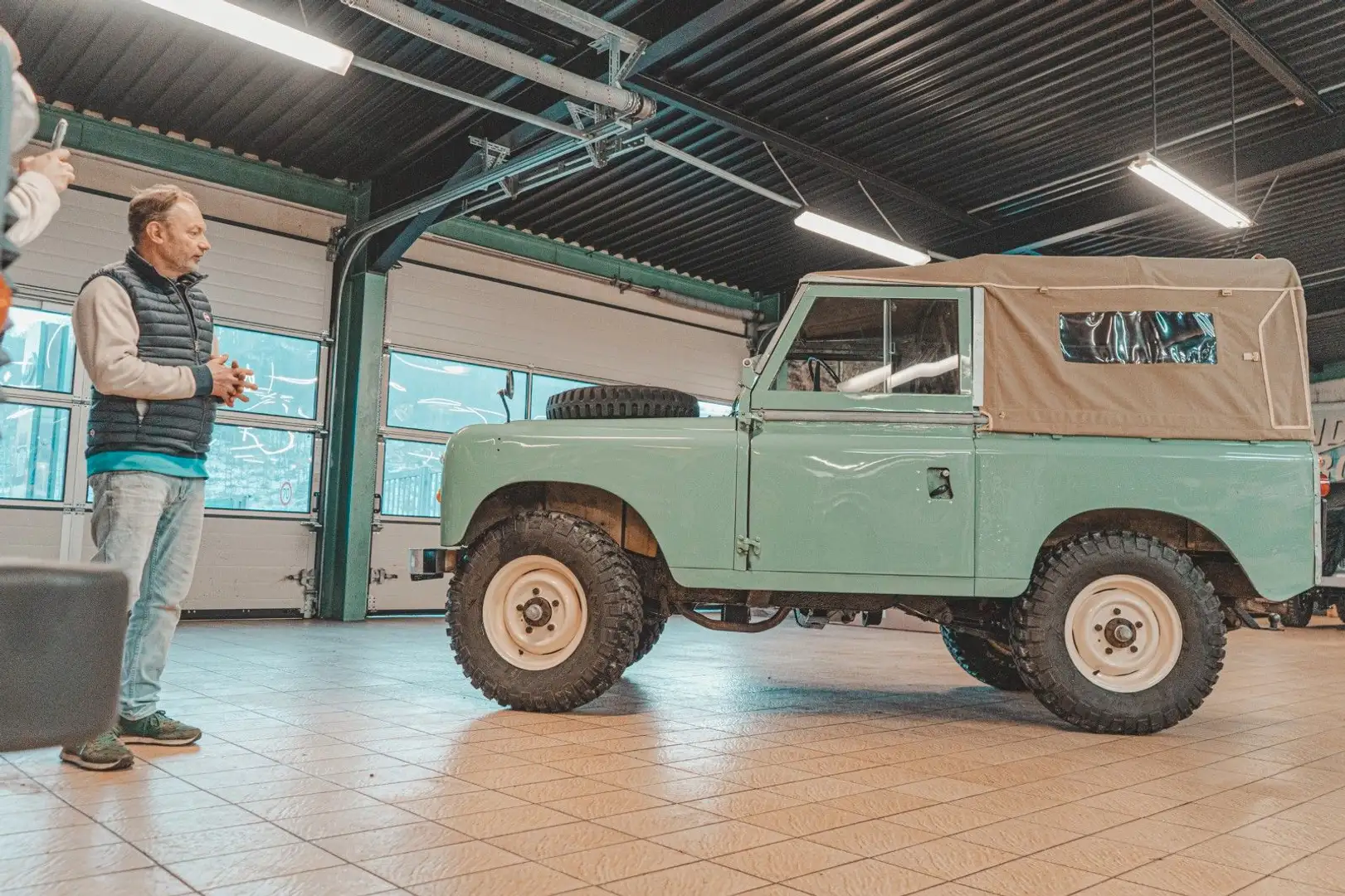 Land Rover Series Grün - 1